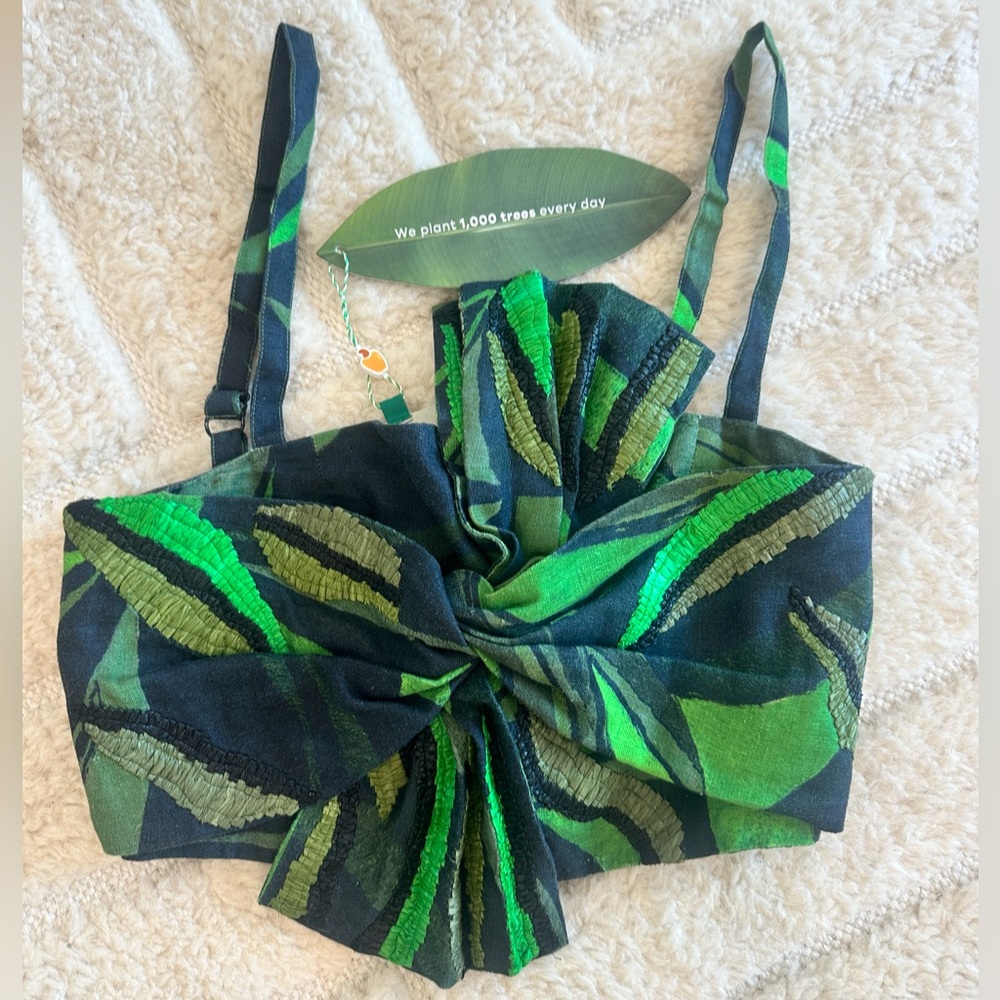 Farm Rio black coconut tree flow crop top